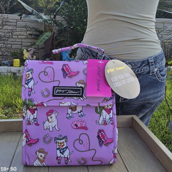 NWT BETSEY JOHNSON HOWDY PUPS FLAP TOP INSULATED LUNCH TOTE - Picture 2 of 5